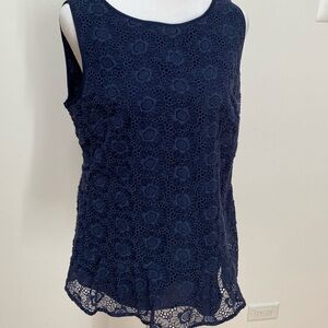 Banana Republic lace/chiffon blouse in navy blue size 10